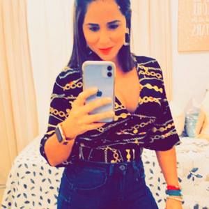 Meet your Posher, Alexandra